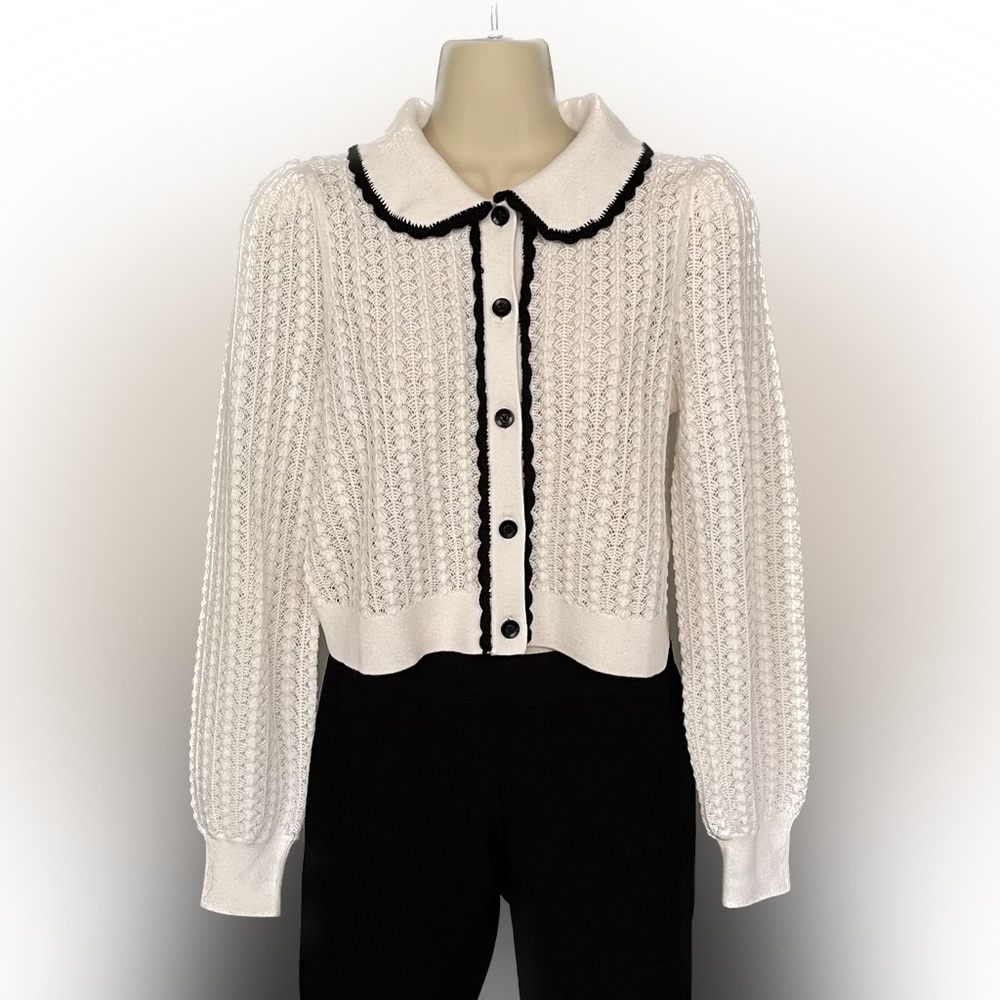 Lovely Alice + Olivia Goldie Crochet Cardigan w/ Scallop Trim - NWT